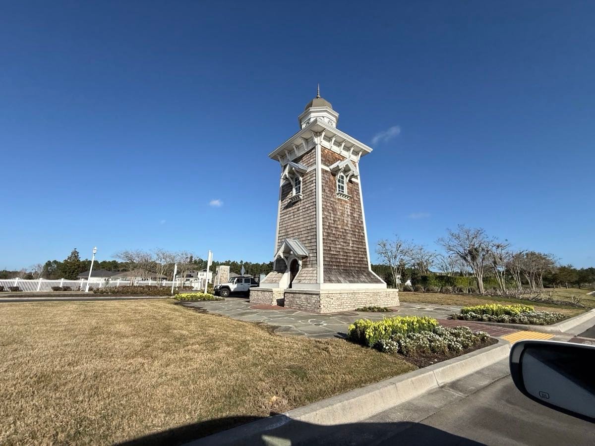 Beacon Lake neighborhood entrance sign St. Johns County Florida